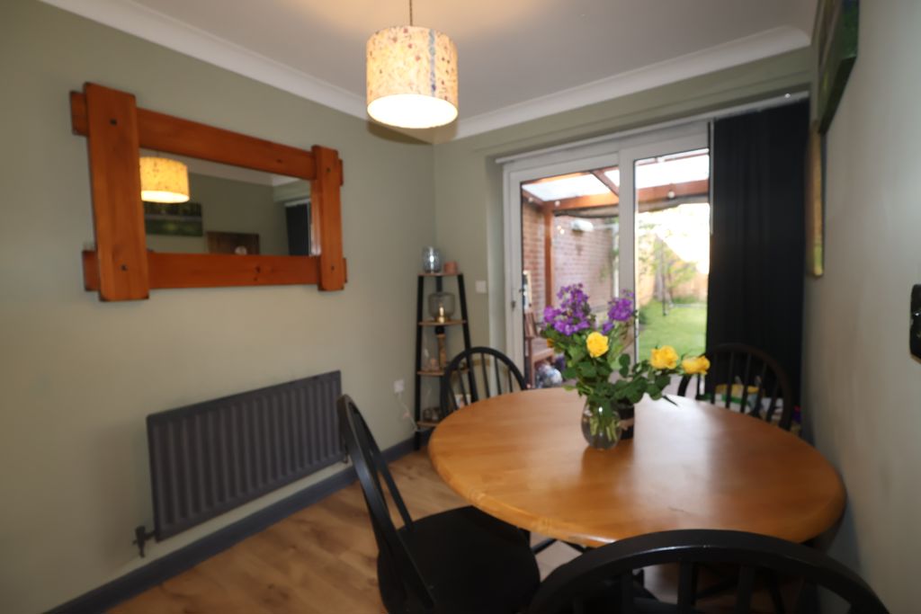 Dining Room- click for photo gallery